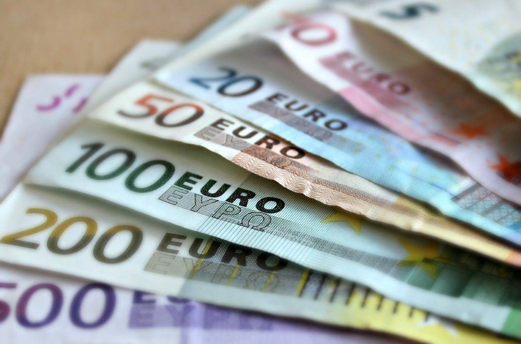 8000 euro lenen is dat mogelijk? | Lees er meer over & vergelijk kredietverstrekkers